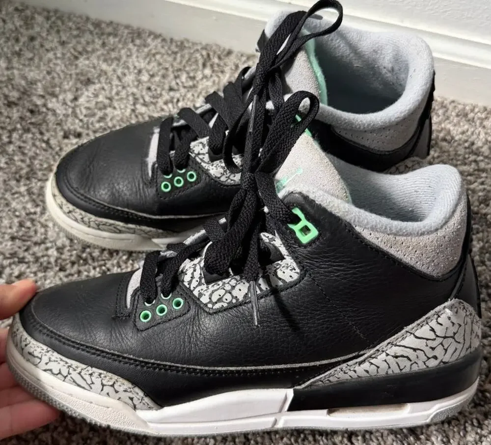 Nike Air Jordan 3 Retro 